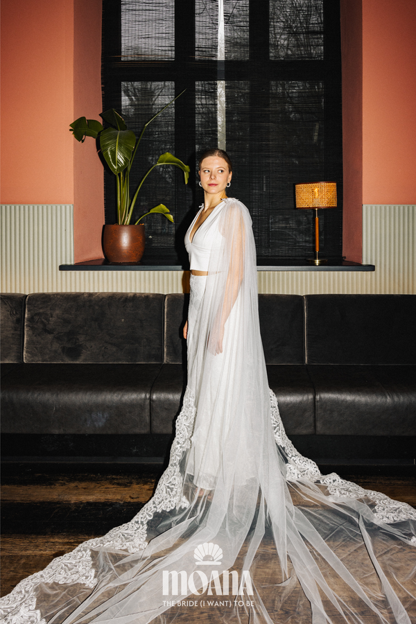 HULA Bridal Veil Cape