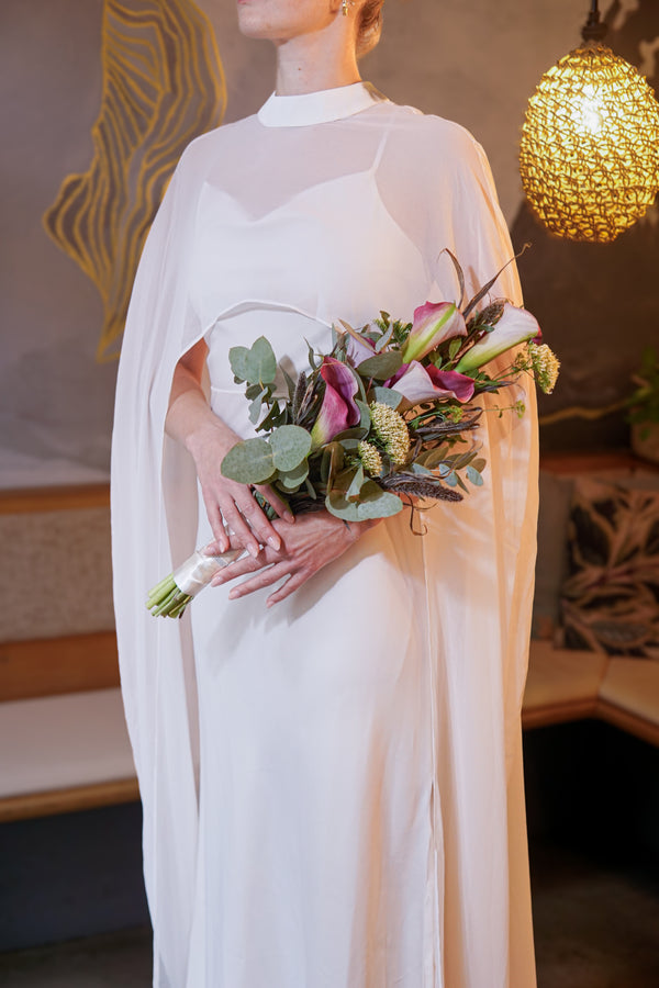 MOANA_Brautschleier_Cape_aus Chiffon_HOKELE_detail