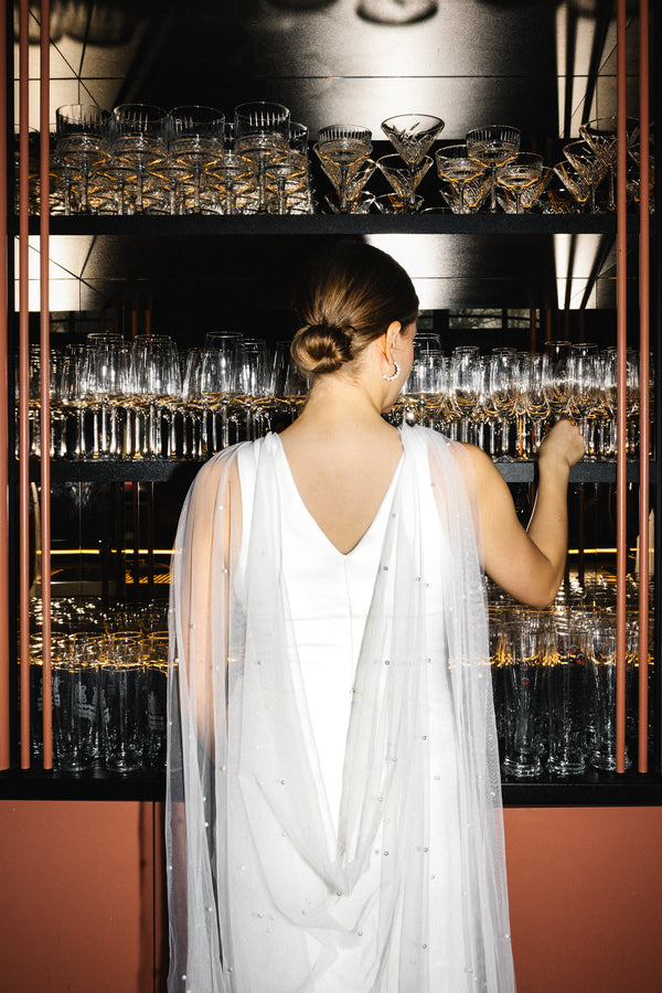 MOANA_Brautschleier_Cape_mit_Perlen_KOLEA_details