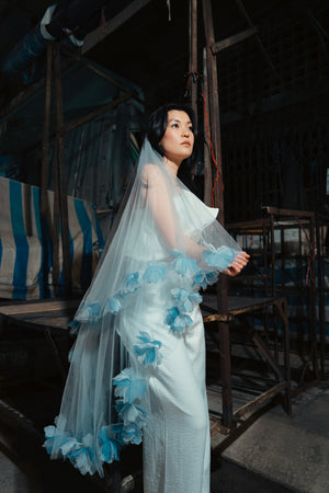 MOANA_Brautschleier_Kurz_mit_3D_Blumen_POLU_vorne