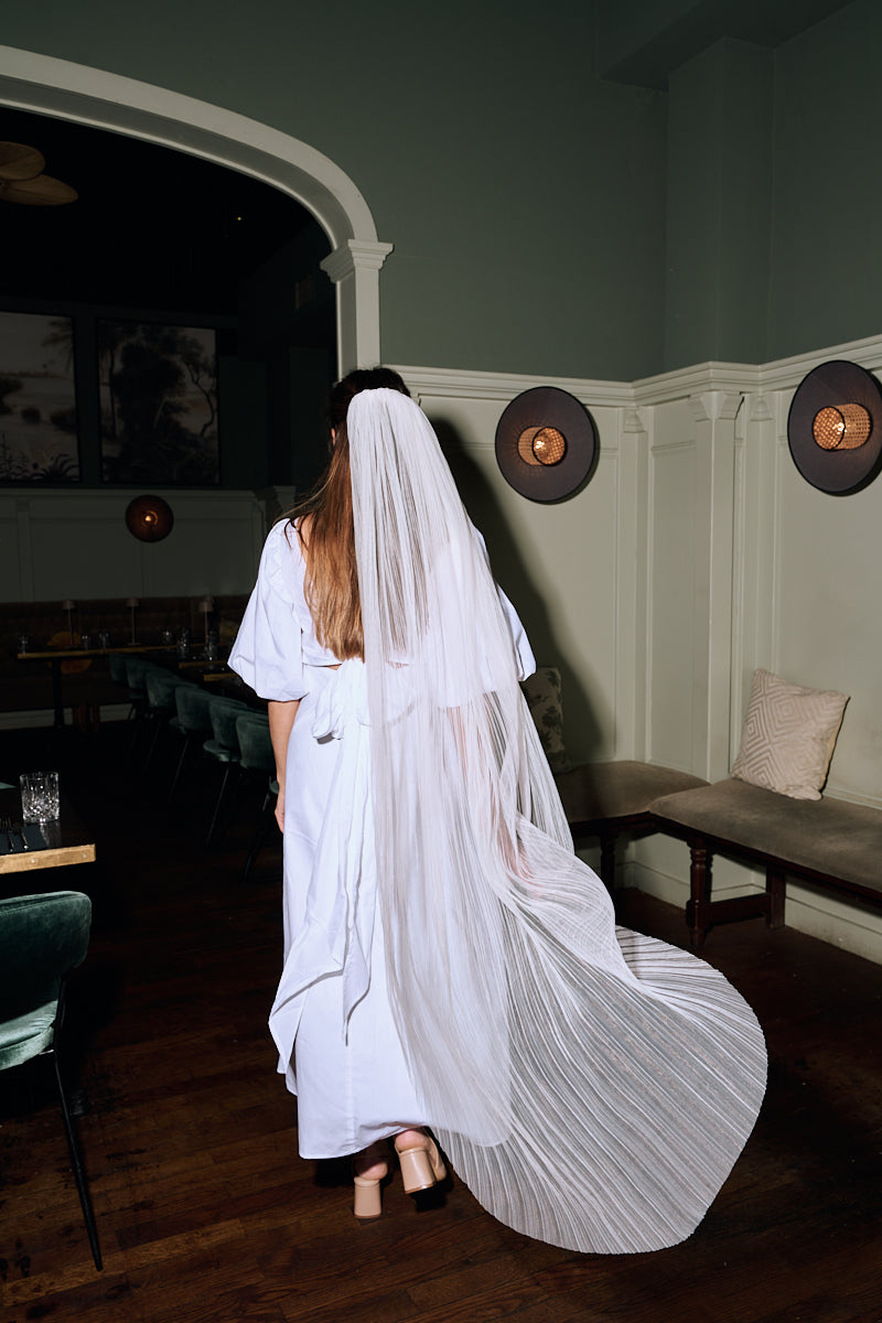 MOANA_Brautschleier_Kurz_mit_Plissee_NALU_vibe