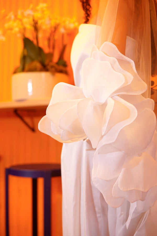 MOANA_Brautschleier_kurz_mit_großen_Blumen_HOMOKI_details
