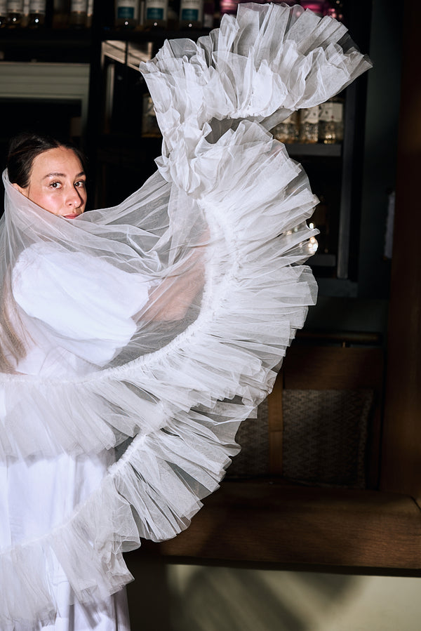 MOANA_Braut_Mit_Brautschleier_Kurz_Mit_Volant_KAHEA_Clip